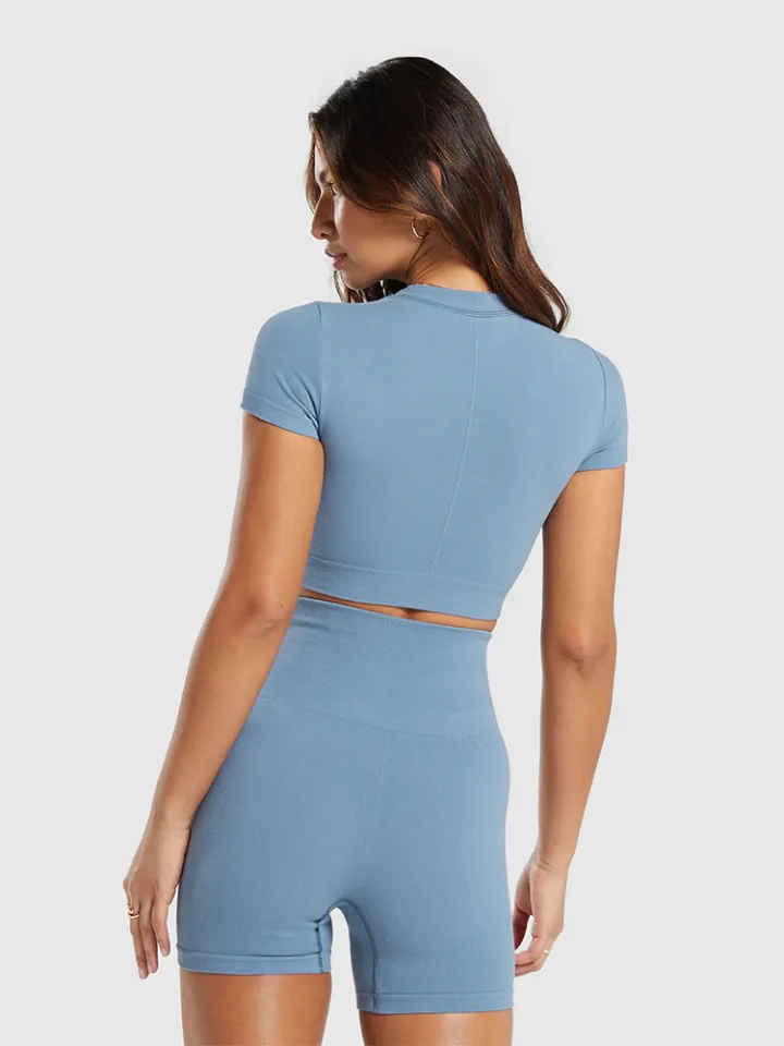 activewear-3-2
